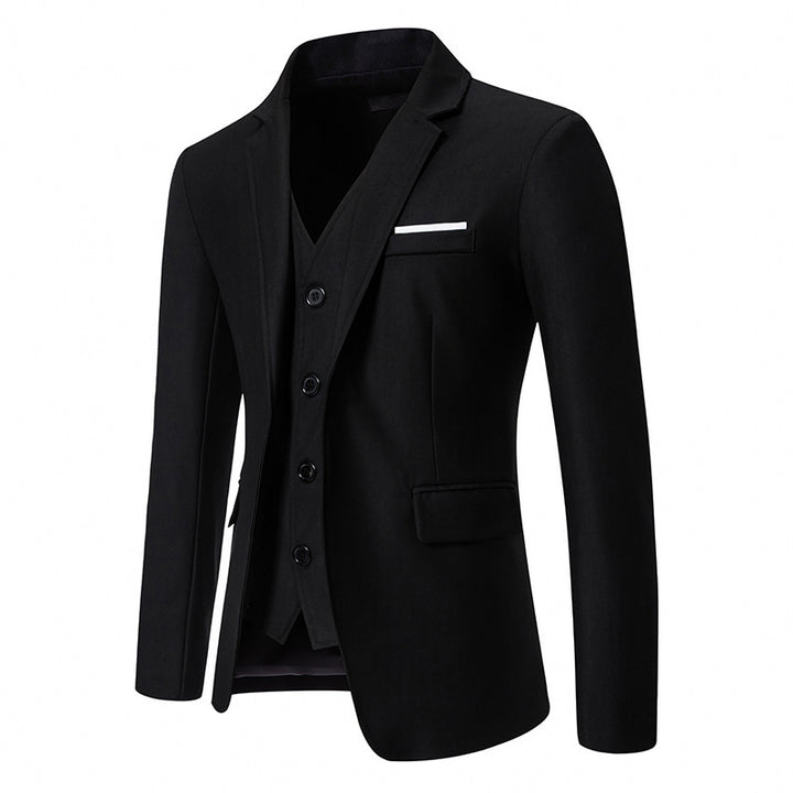 Men's elegant suit set with modern cut and fine details Lisslune