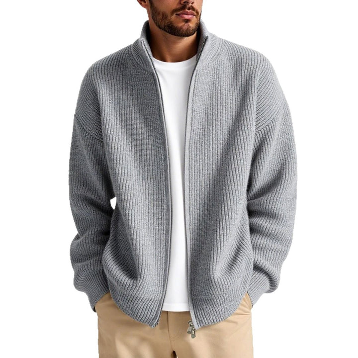 Men's hooded sweater with textured cable pattern Lisslune