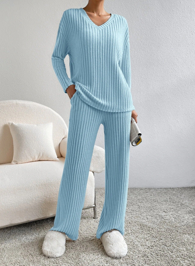 Women Comfortable Fine Knit Set with V-Neck and Long Sleeves Lisslune