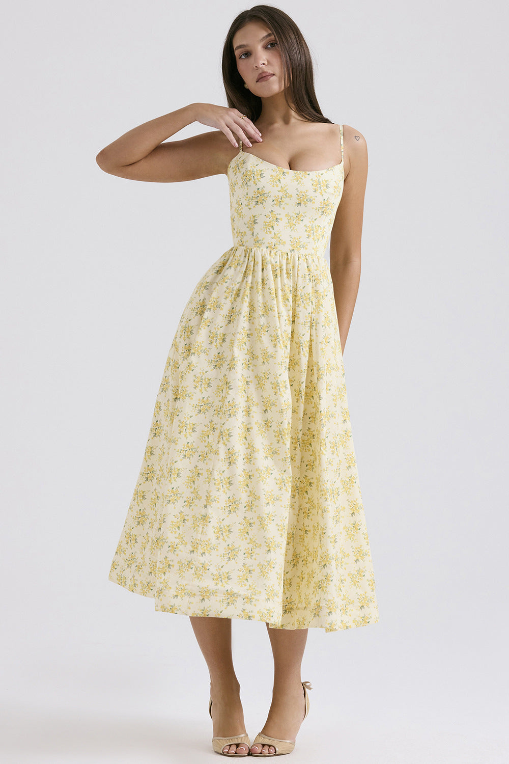 Women’s midi floral dress with strapless style and swinging skirt Lisslune