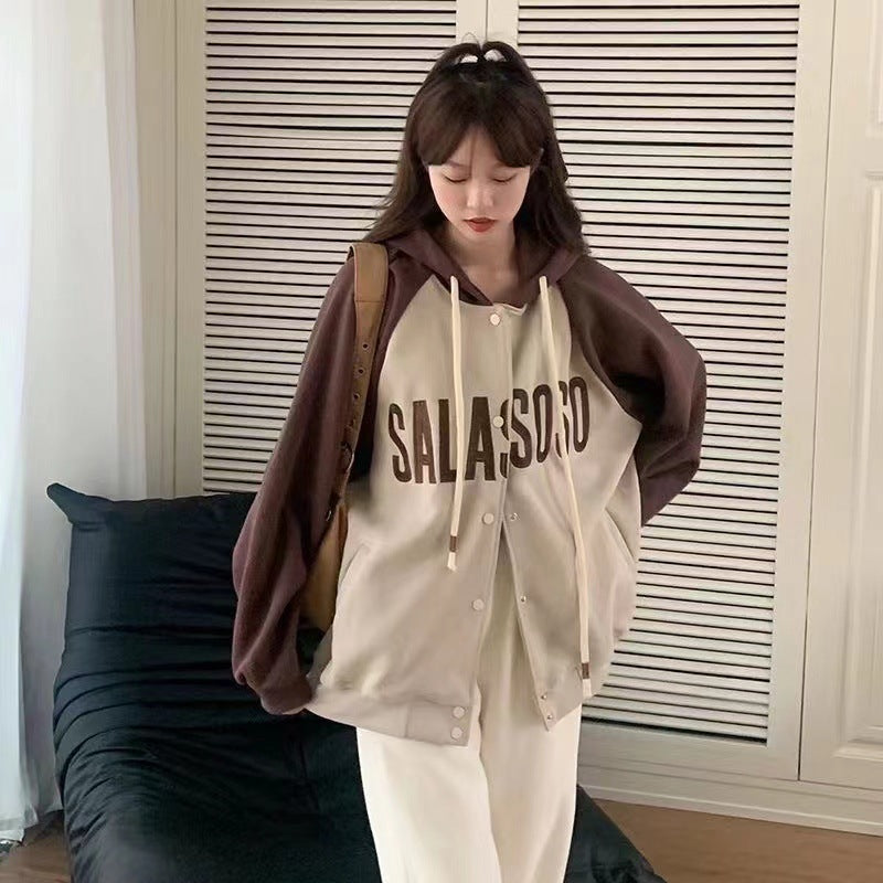 Women's sporty hooded jacket with a casual cut and eye-catching print Lisslune