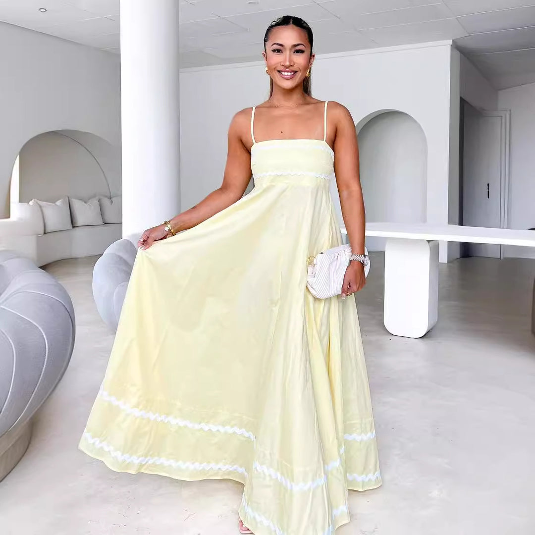 Women's airy long dress with delicate ruffle details and adjustable spaghetti straps Lisslune