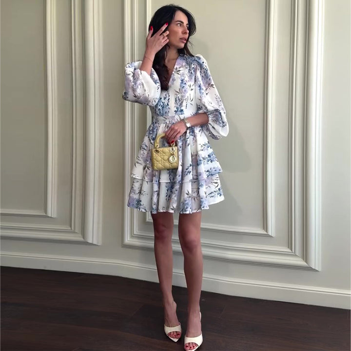 Women's trendy short dress with voluminous sleeves and floral pattern Lisslune