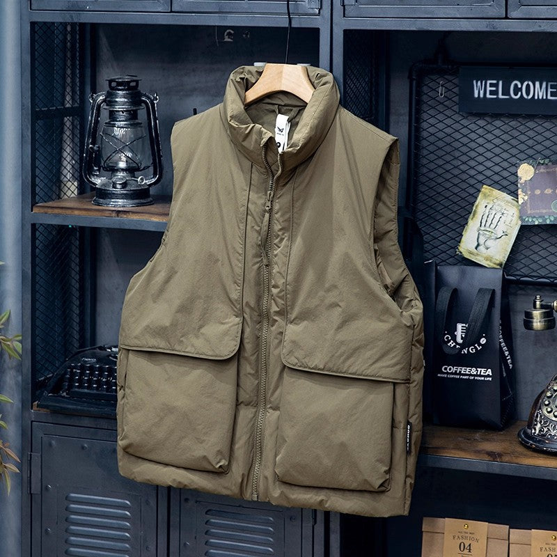 Men's Insulated Outdoor Vest with Practical Pockets and High Collar Lisslune