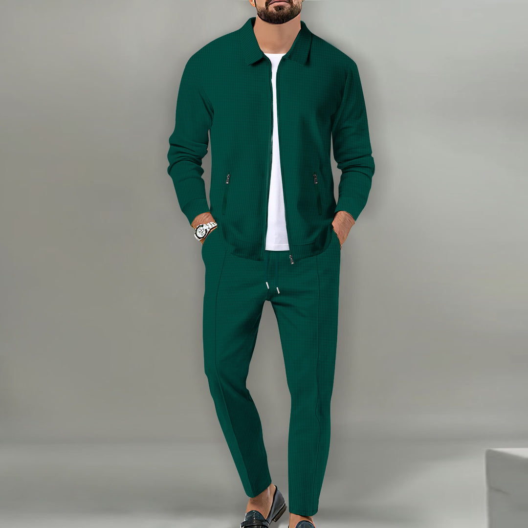 Men's leisure set made of breathable material with practical pockets Lisslune