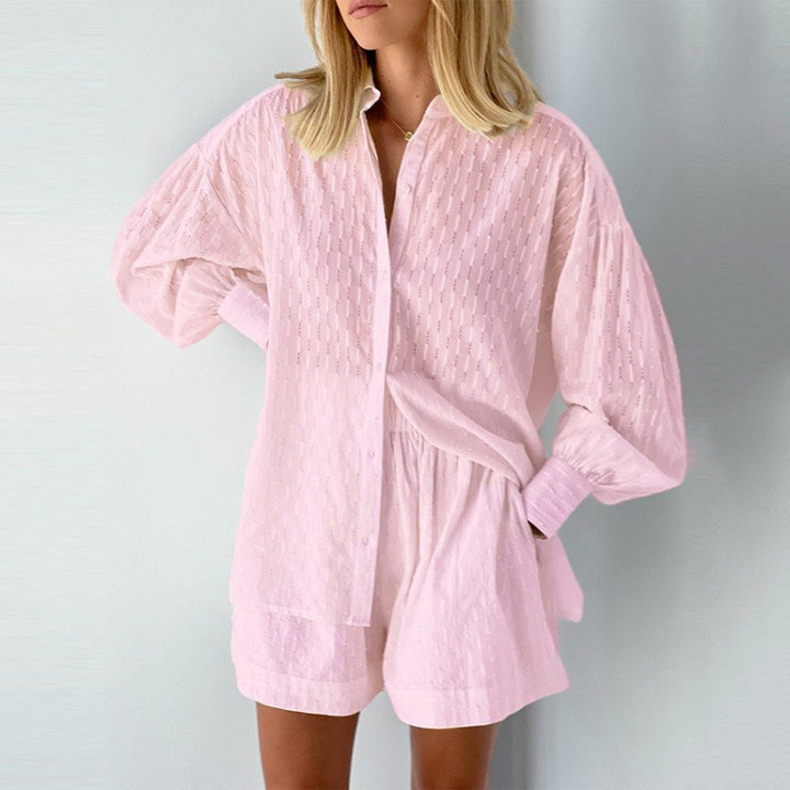Women's stylish short sleeve pajama set with textured surface finish Lisslune