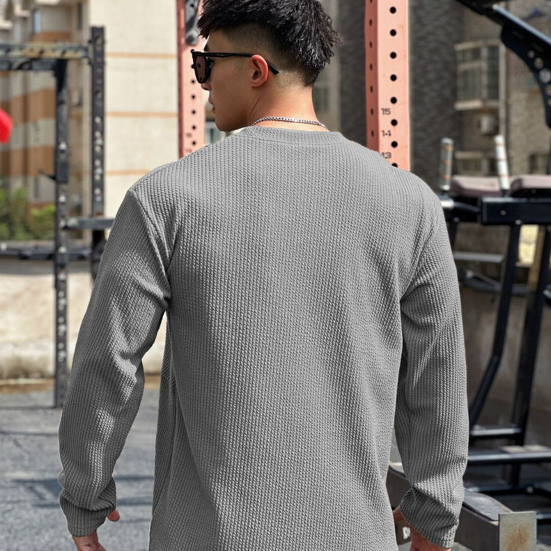 Men's casual sweatshirt made of textured fabric with practical pockets Lisslune