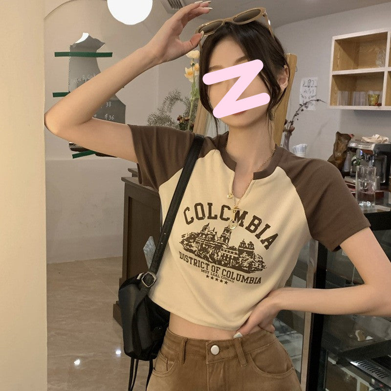 Women's cropped t-shirt with striking retro print and comfortable fit