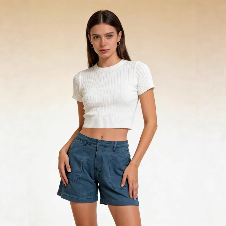 Women's casual summer shorts with side pockets and comfortable fit Lisslune