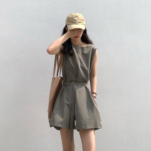 Women's jumpsuit with tailored design and practical pockets Lisslune