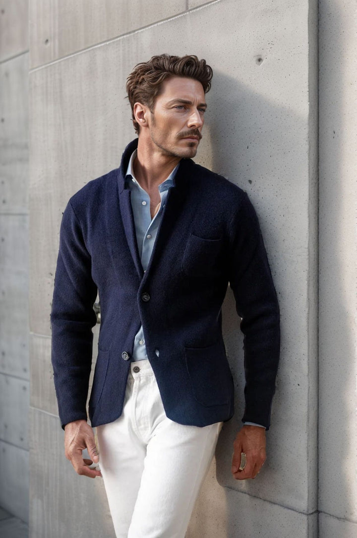 Men's modern cut knitted coat with comfortable collar and practical pockets Lisslune