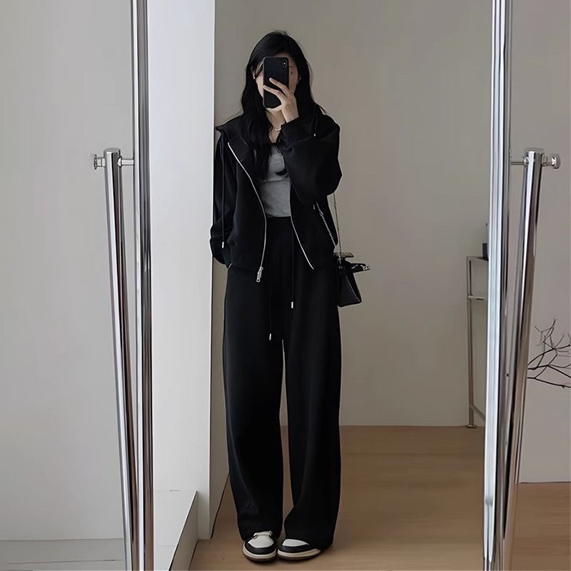 Women's Oversized Leisure Hoodie Set with Deep Cut and Casual Pants Lisslune