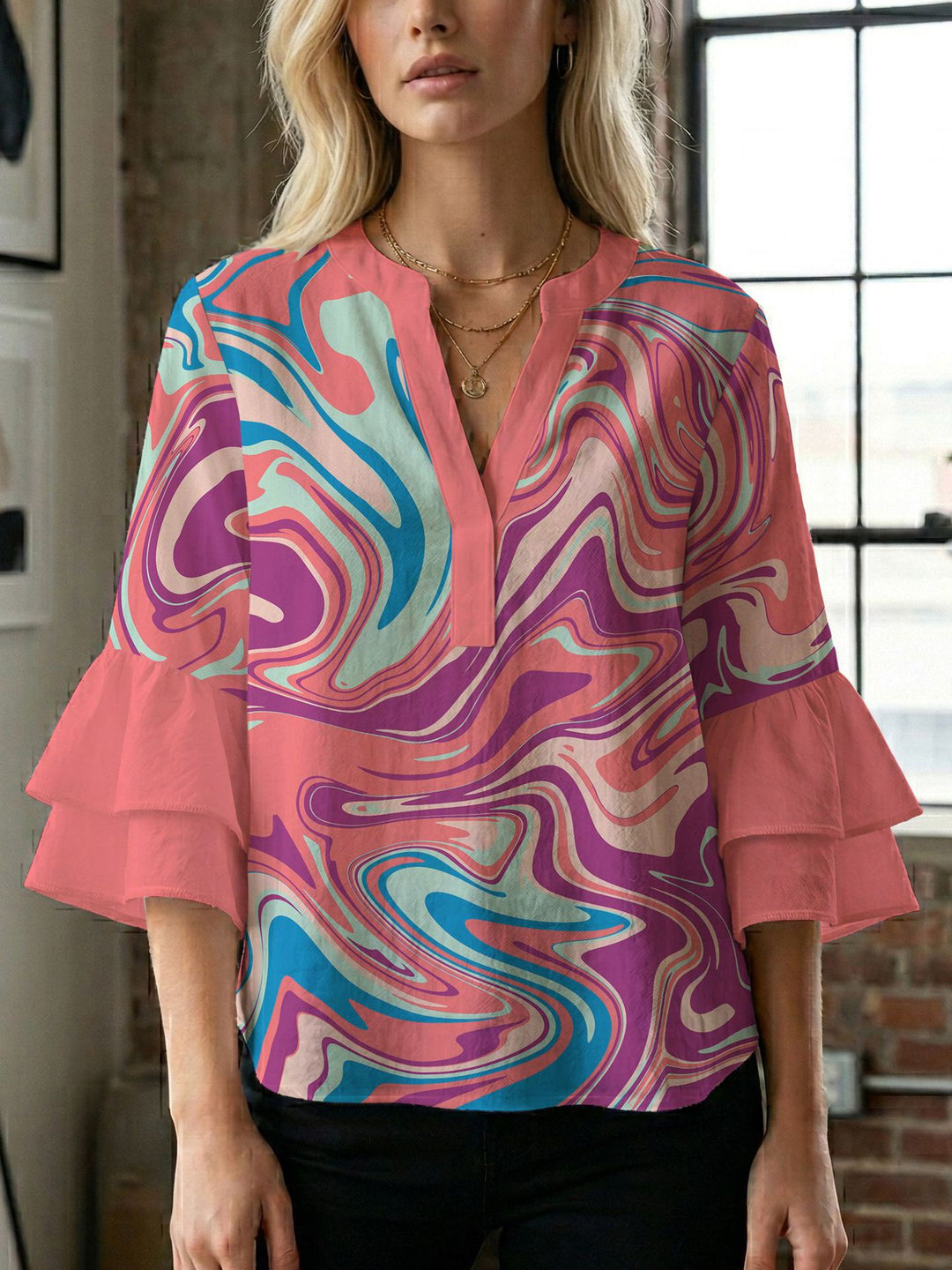 Women's blouse with voluminous wing sleeves and intense leaf pattern Lisslune