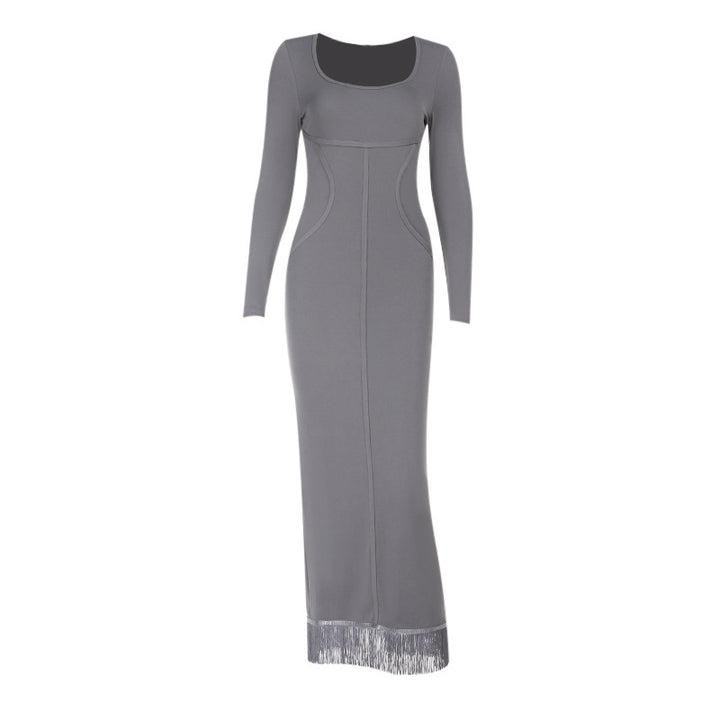Women's figure-hugging sweatshirt dress with long sleeves and elegant square neckline