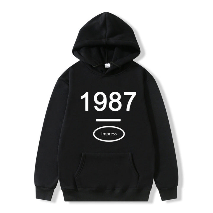 Women's hooded sweatshirt with practical kangaroo pocket design Lisslune