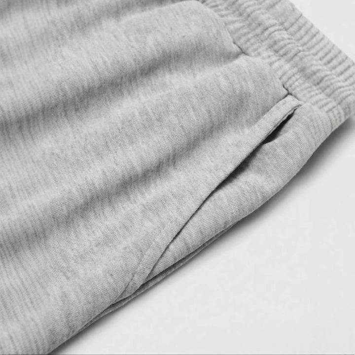Women’s sporty casual pants with elastic waistband and side pockets Lisslune