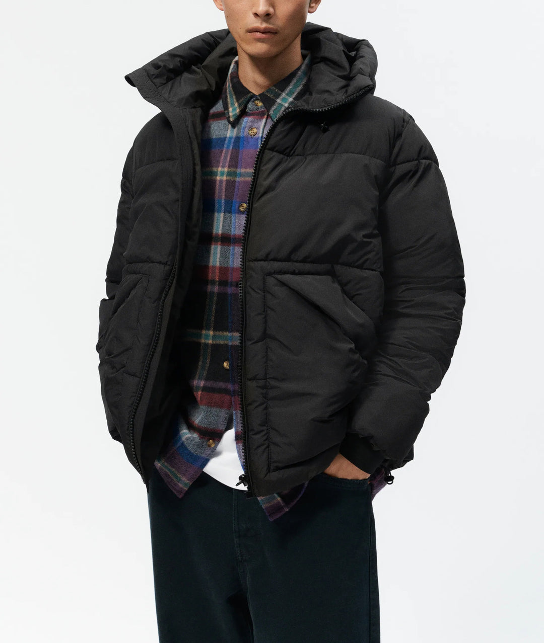 Men's quilted winter jacket with hood and generous pockets Lisslune