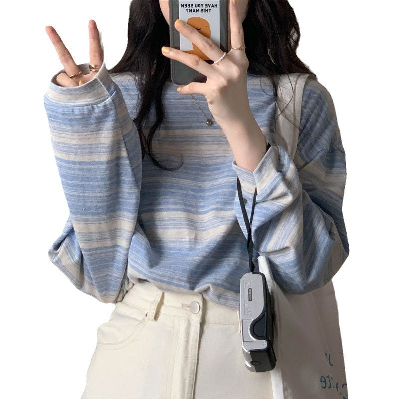 Ladies striped long sleeve shirt with a loose fit and soft materials