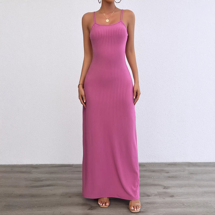 Women's long, fitted dress with fine ribs and spaghetti straps