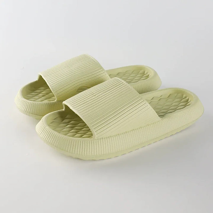 Lisslune | Cloudies - Extremely Soft Slippers