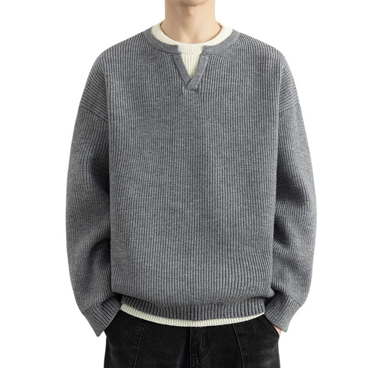Men's knitted sweater with V-neck and textured design Lisslune