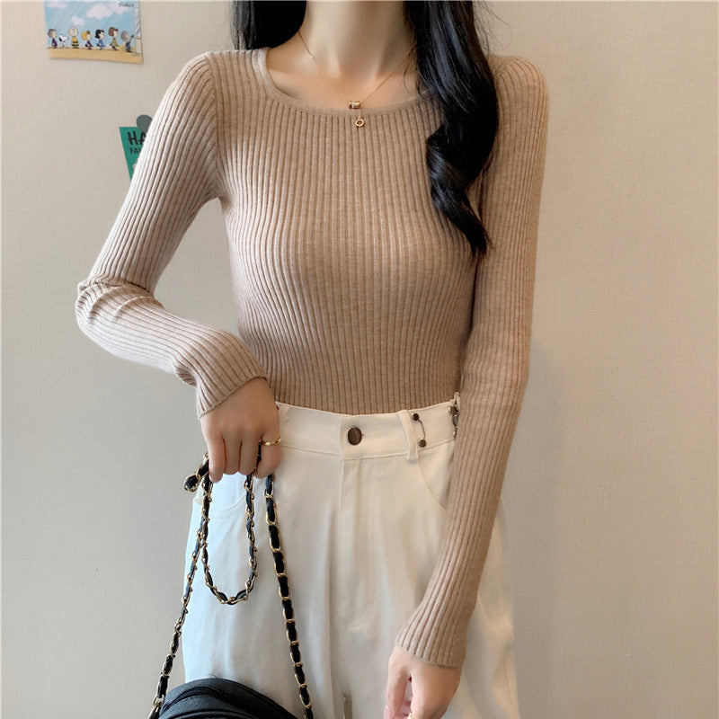 Women's Long Sleeve Ribbed Top with a Figure-Hugging Cut and Modern Cuffs