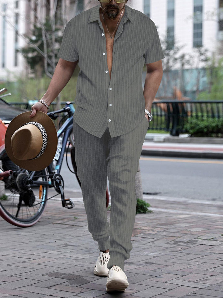 Men's casual short sleeve set with textured surface Lisslune