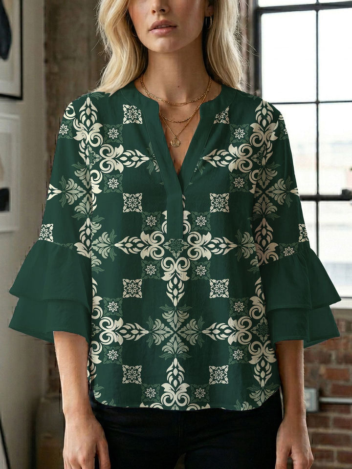 Ladies blouse with beautiful floral design Lisslune
