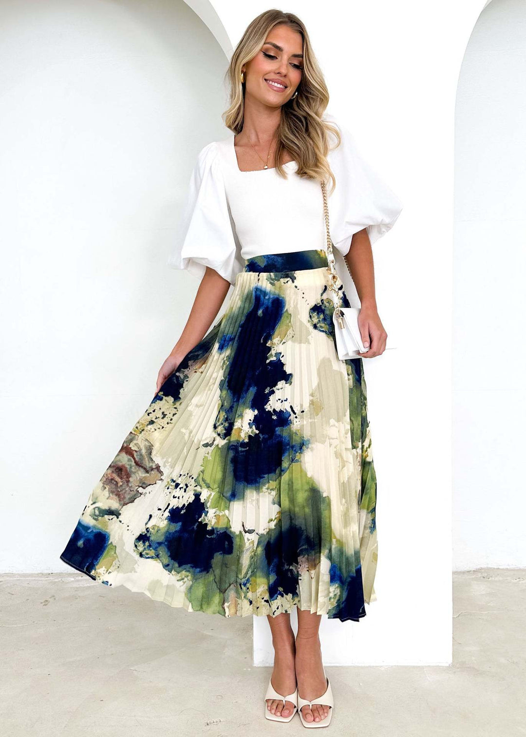 Ladies Elegant Pleated Skirt with Floral Design and Elastic Waistband Lisslune