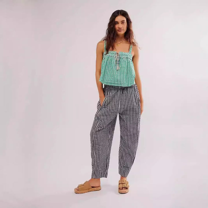 Women's fabric trousers with a loose fit and elastic waistband Lune London