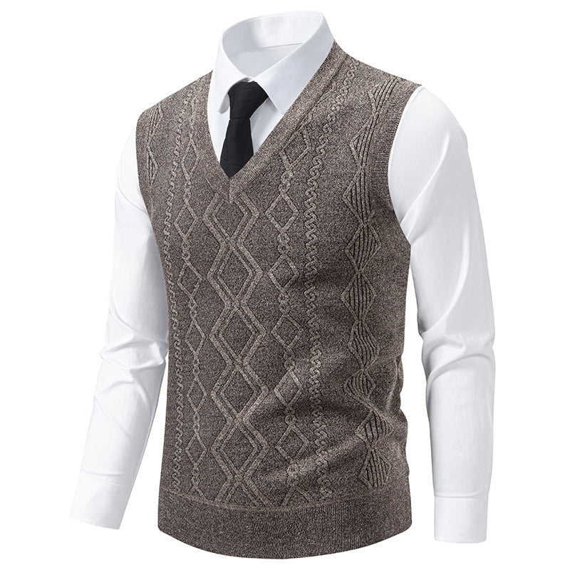 Men's knitted sweater with V-neck and textured cable pattern Lisslune