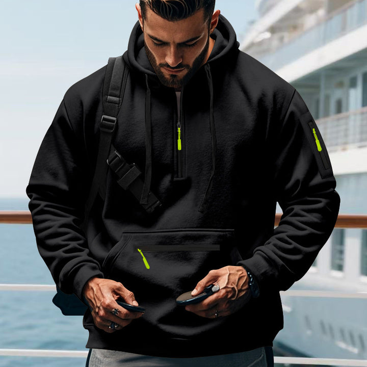Men's sporty hoodie with practical zippered pockets Lisslune