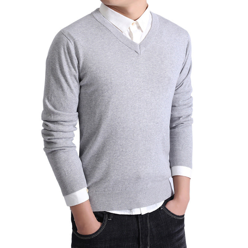 Men's fashionable V-neck sweater made of soft cotton Lisslune