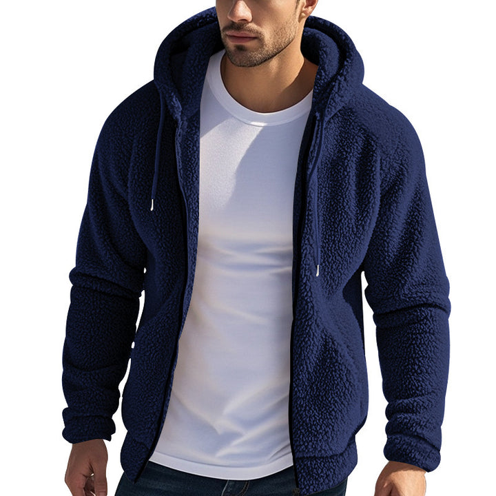 Men's fleece hoodie with soft material and practical pockets Lisslune