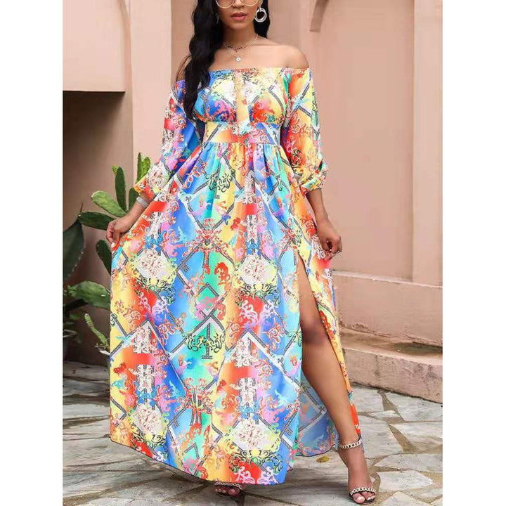 Women's maxi dress with open shoulder design and elaborate baroque pattern Lisslune