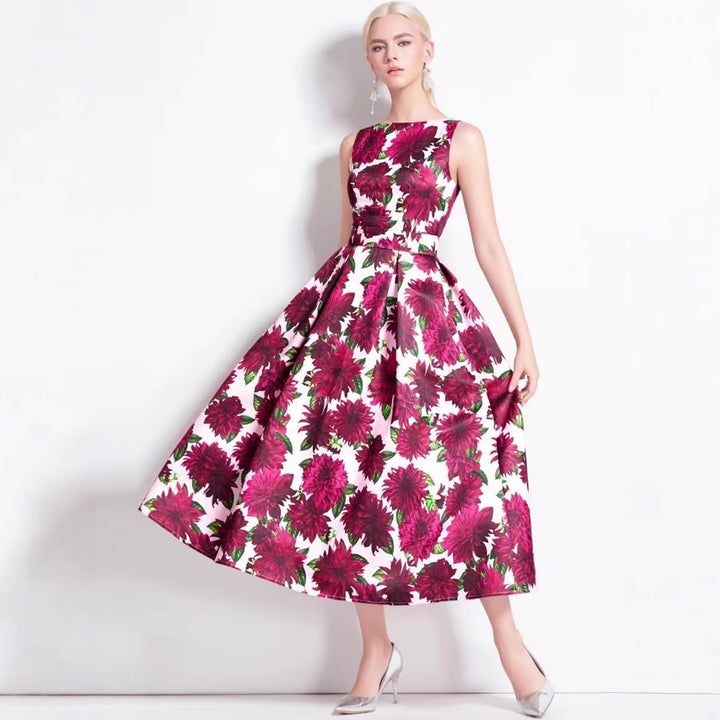 Women’s maxi dress with floral appliqués and tailored cut