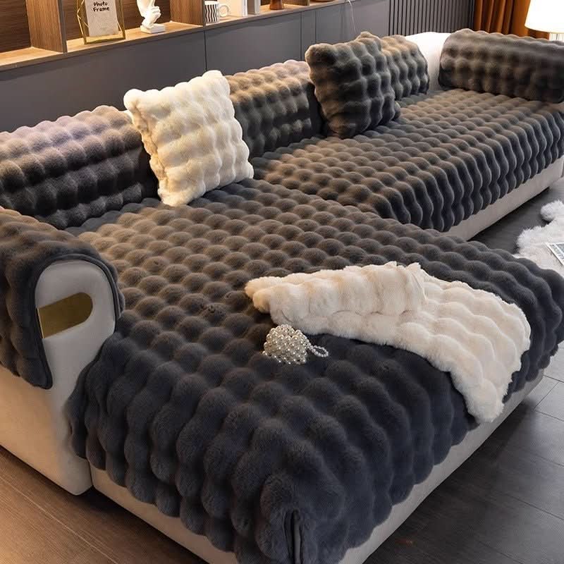 Lisslune | CouchShield Elegance – Non-slip sofa protection for pets, children & everyday use