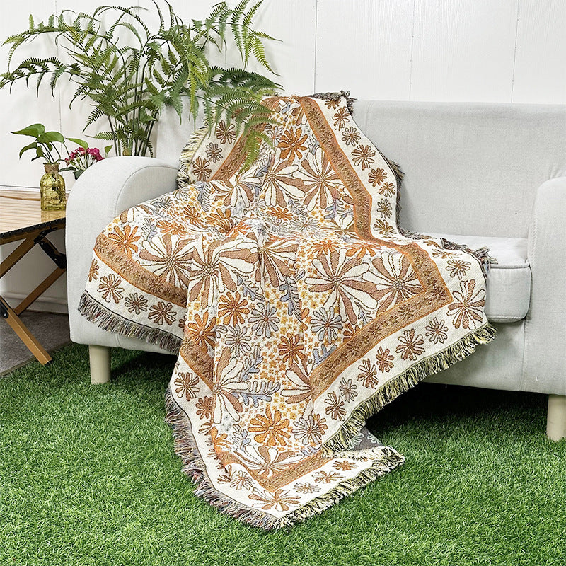 Rynx | Apartment decor inspiration Household flowers sofa blanket Polyester cotton 130 * 160cm with tassels Universal lounge blanket Coffee table tablecloth