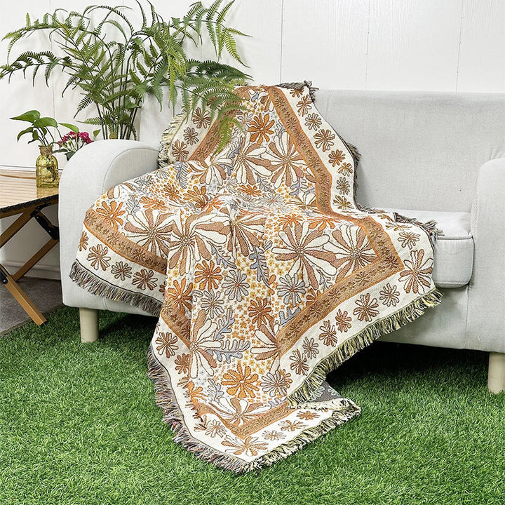 Rynx | Apartment decor inspiration Household flowers sofa blanket Polyester cotton 130 * 160cm with tassels Universal lounge blanket Coffee table tablecloth