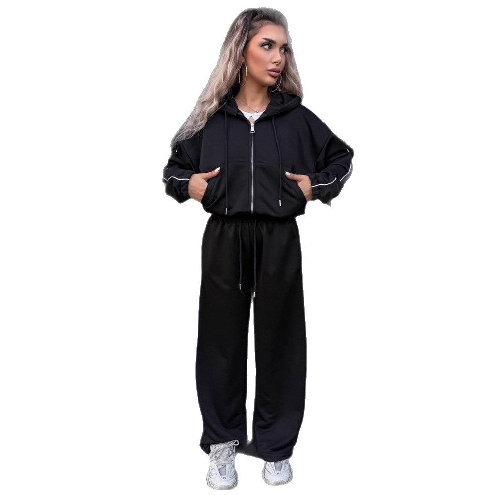 Women's sporty loungewear set with hood and wide pants Lisslune