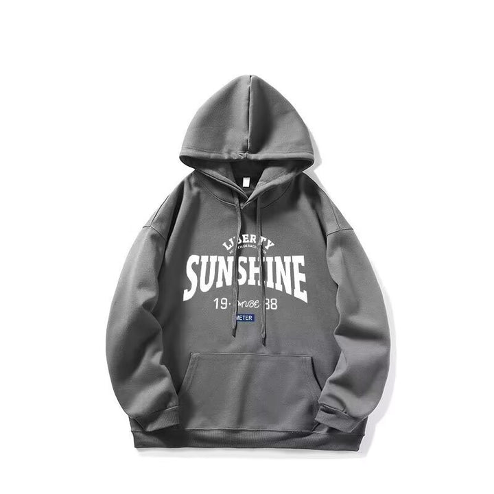 Women's hoodie with modern lettering and practical kangaroo pocket Lisslune