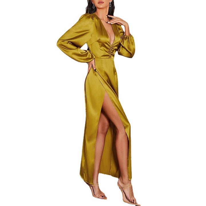 Ladies Elegant Maxi Dress with Deep V-Neck and Voluminous Sleeves Lisslune