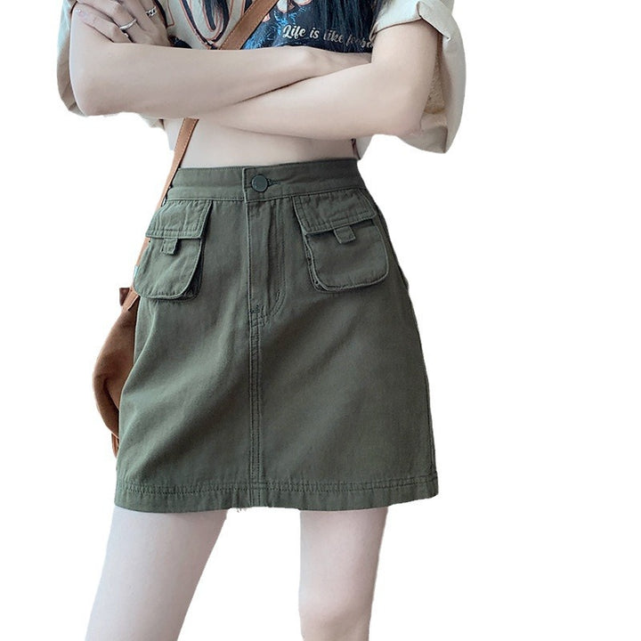 Women's cargo skirt in fashionable utility style with practical pockets
