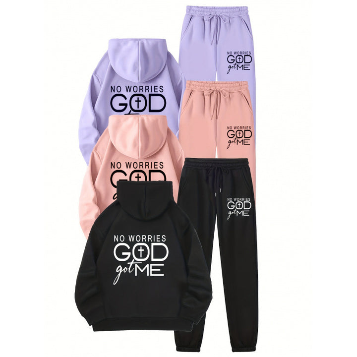 Women’s sporty hoodie and jogger set with inspiring motif Lisslune