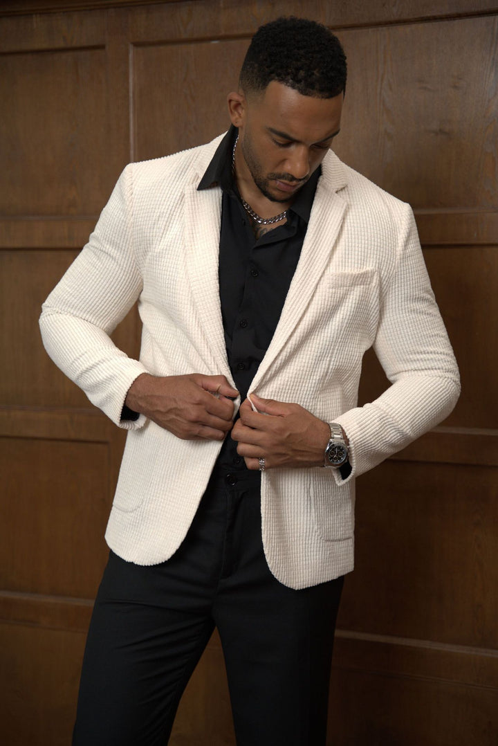 Men's modern structured blazer with elegant details Lisslune