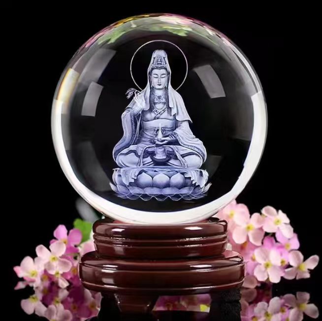 Lisslune | Glowing Moon Crystal Ball