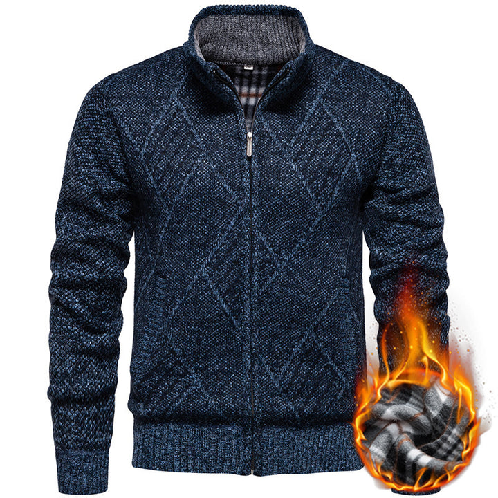 Men's cardigan with modern cable pattern and high collar Lisslune