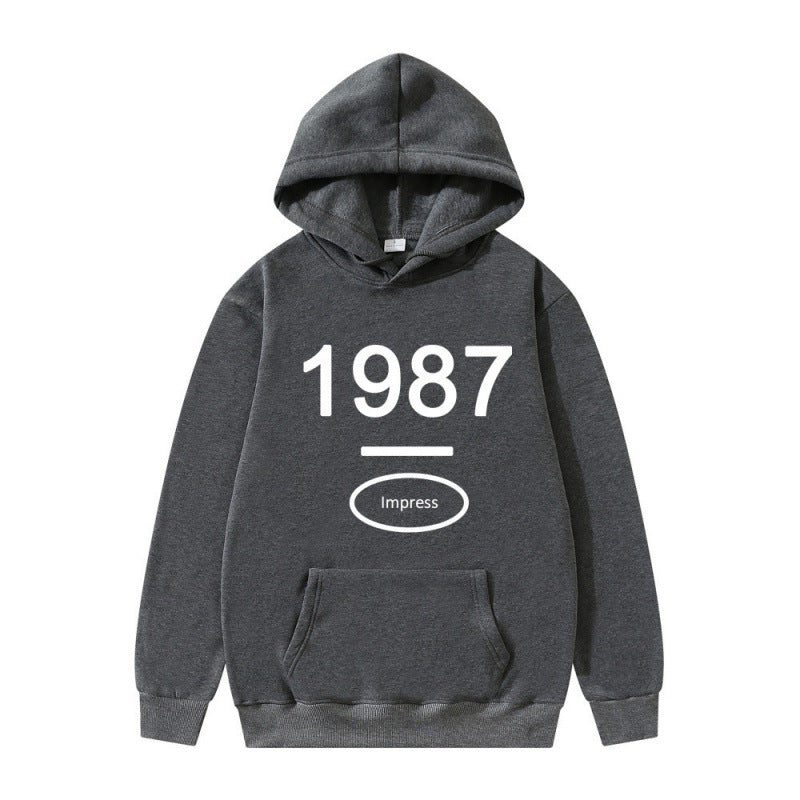 Women's hooded sweatshirt with practical kangaroo pocket design Lisslune