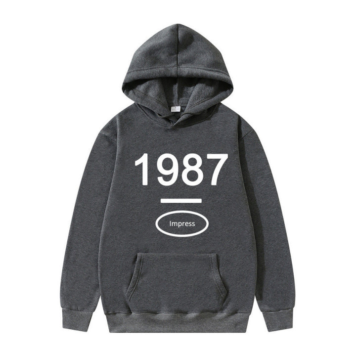Women's hooded sweatshirt with practical kangaroo pocket design Lisslune