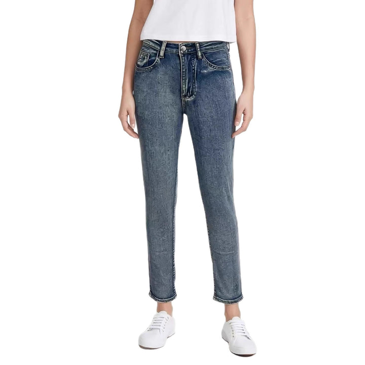 Damen Slim-Fit Jeans mit modernem Used-Effekt und hoher Taille Lisslune
